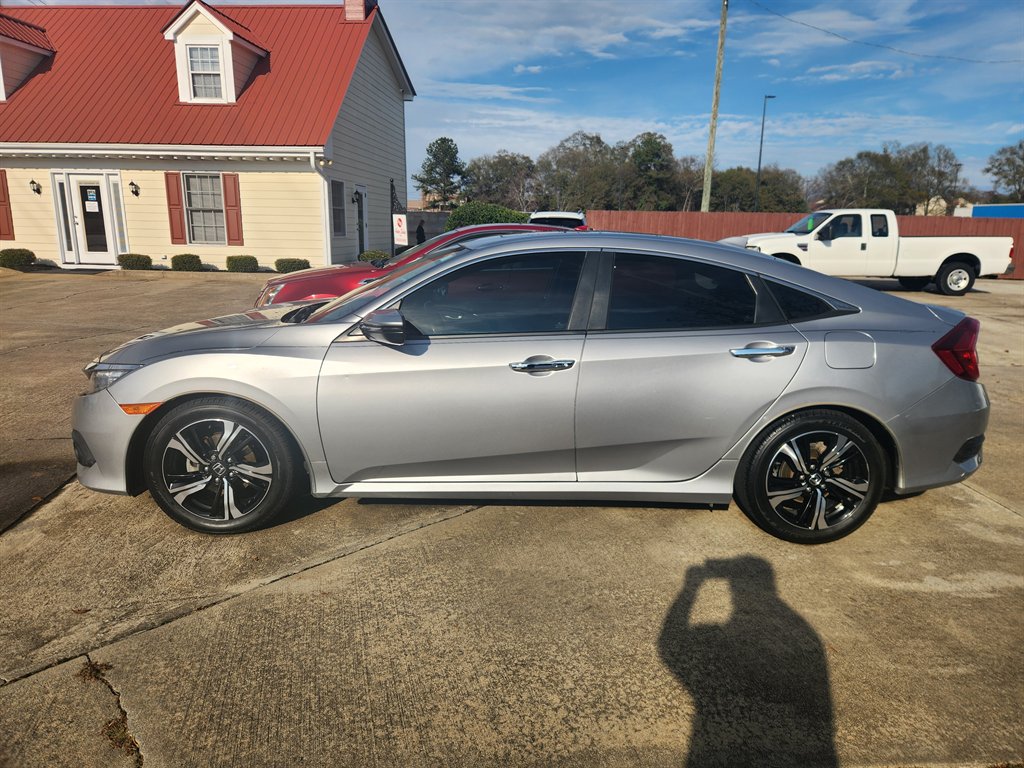 2018 Honda Civic Touring