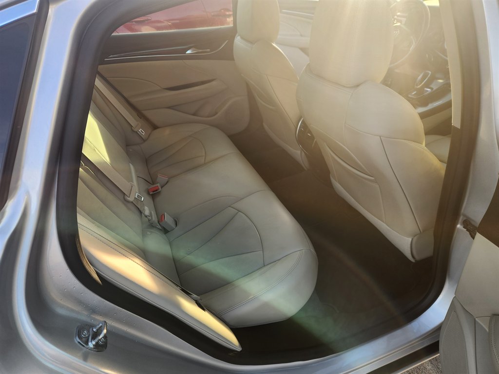 2019 Buick LaCrosse Essence - Photo 9