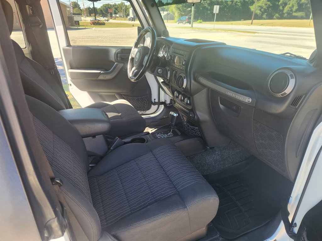 2012 Jeep Wrangler Sport - Photo 12