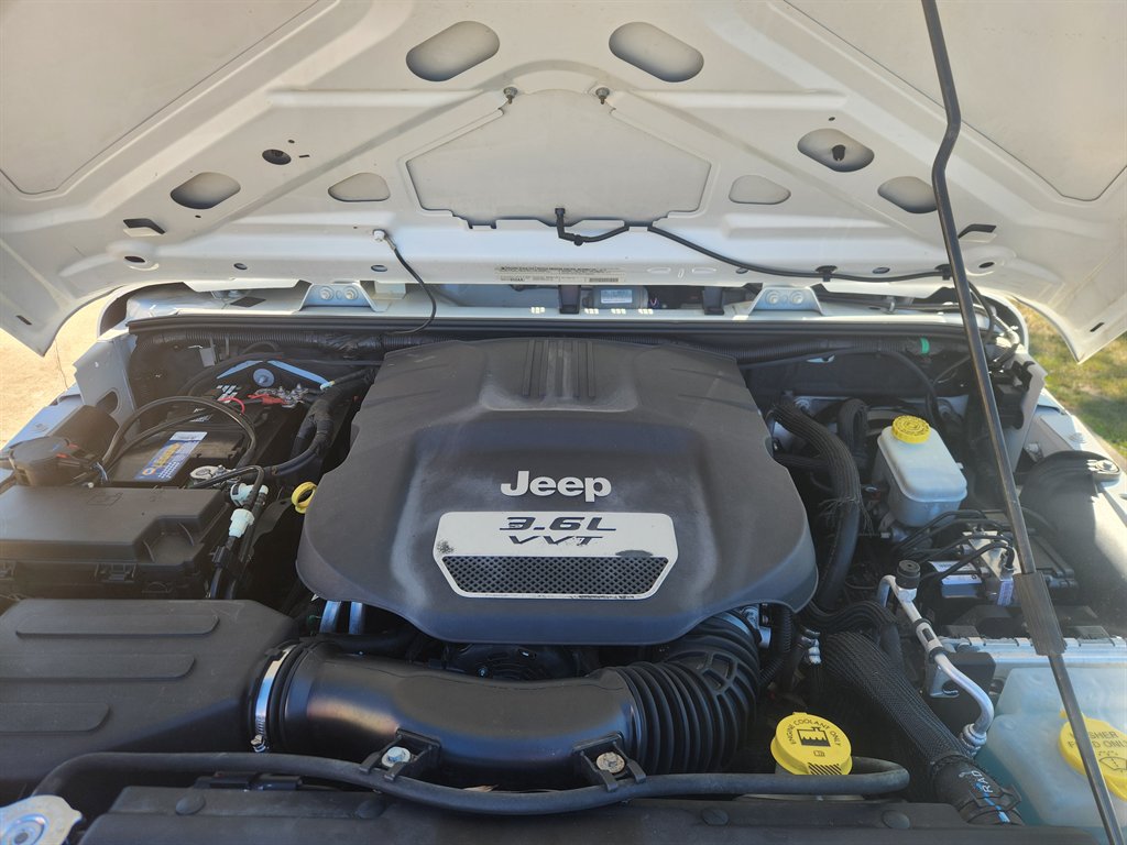 2012 Jeep Wrangler Sport - Photo 11