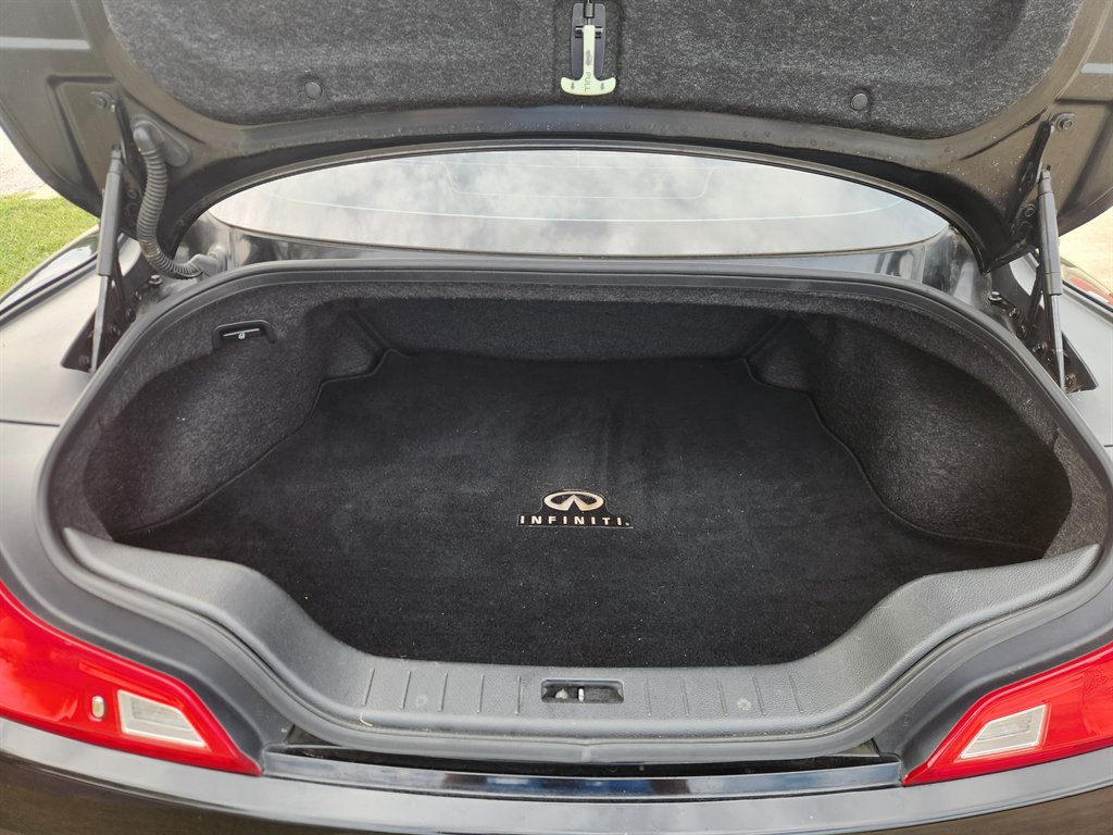 2011 INFINITI G Coupe 37 Journey - Photo 6